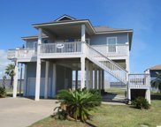994 Ramada Boulevard, Crystal Beach image