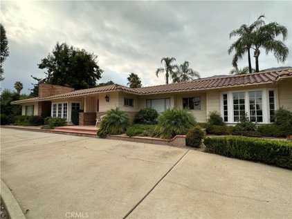 2425 E San Antonio E, Upland