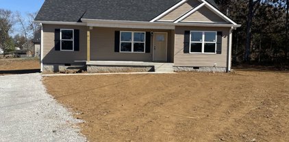 208 Cooper Ln, Lewisburg