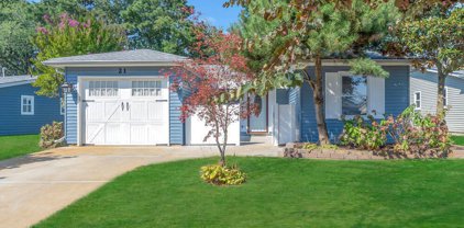 21 Kent Drive, Brick