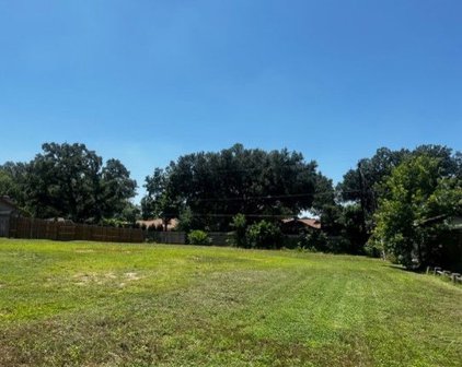 526 Balfour Dr, San Antonio