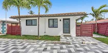 4536 Poinciana St, Lauderdale By The Sea