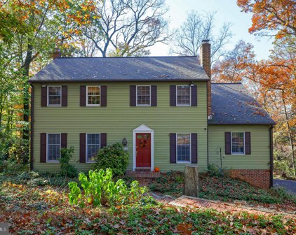 3080 Lyndana Dr, Lancaster