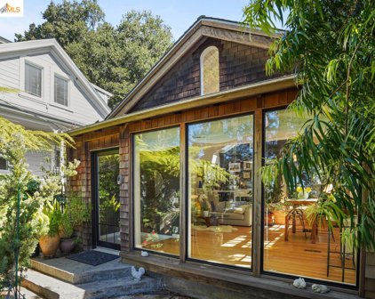 1633 La Vereda Road, Berkeley