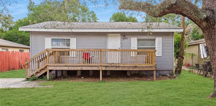 8509 N 11th Street, Tampa