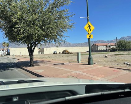E Mesquite Blvd, Mesquite