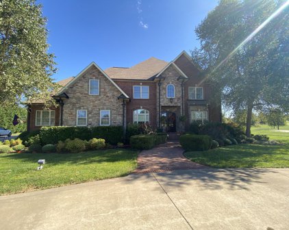 473 Maxshire Ct, Clarksville