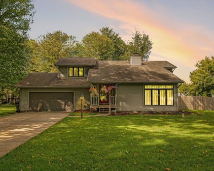 51263 Oak Lined Drive, Granger