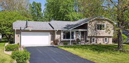 300 Berkshire Lane N, Plymouth