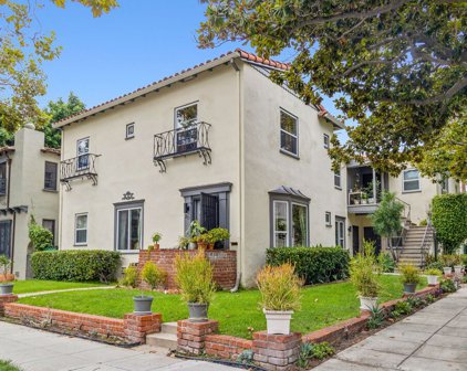 257 N Almont Dr, Beverly Hills