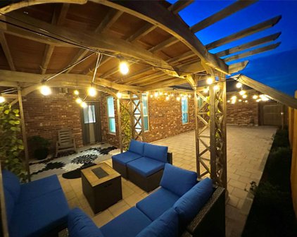 1218 Lone Pine Drive, Rosharon
