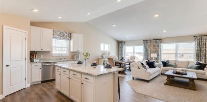 8275 Shire Trail, Woodbury