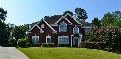 825 St Marks Walk, Suwanee