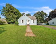 34 Ashley, Holyoke image