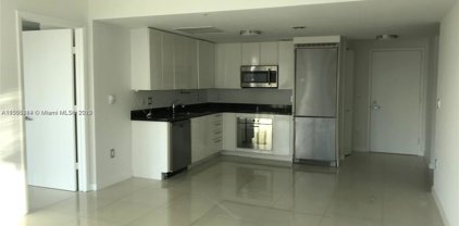 92 Sw 3rd St Unit #2103, Miami