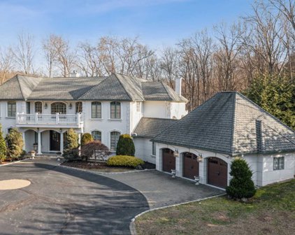 1143 High Mountain Road, Franklin Lakes