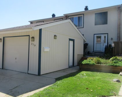 279 Colony Green Drive, Bloomingdale