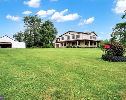 10 Derby Ln, Dillsburg