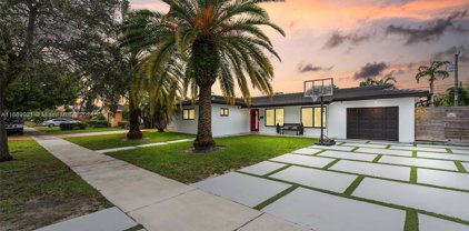 1320 Sw 102nd Pl, Miami