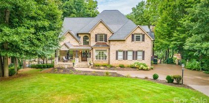 8914 Linden Grove  Court, Sherrills Ford