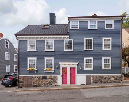82 Front Street Unit 82, Marblehead