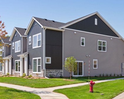 14500 Twin Lakes Circle, Burnsville