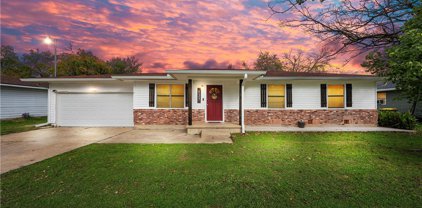 537 N Stefka  Drive, Robinson