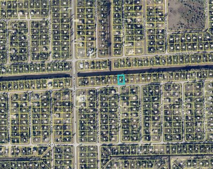 1215 Augusta Street E, Lehigh Acres