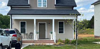 1522 Kingsway Drive, High Point