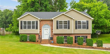 350 Lucinda Lane, Kernersville