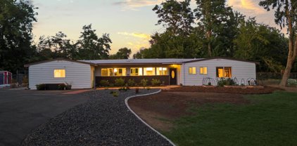 76205 N Grosscup, West Richland