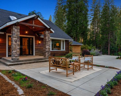 2605 Dogwood Lane, Camino