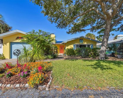 477 86th Avenue, Treasure Island
