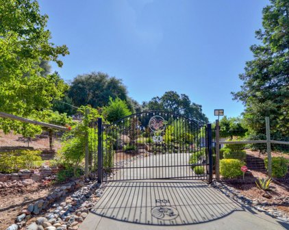 1501 Lower Lake Drive, Placerville