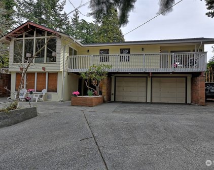 20020 60th Avenue NE, Kenmore