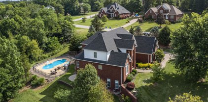 6500 Perrin Pl, Crestwood