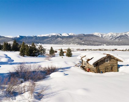 212 Hebgen Lodge Road, West Yellowstone