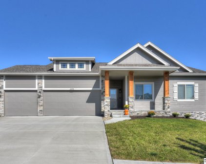 16314 Weber Street, Bennington