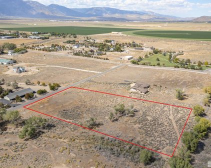 1655 Lombardy Rd, Gardnerville