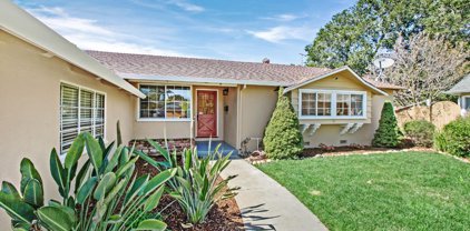 158 Holland CT, Mountain View