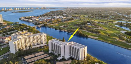 356 Golfview Road Unit #101, North Palm Beach