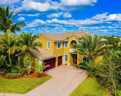 116 Ibisca Ter, Royal Palm Beach