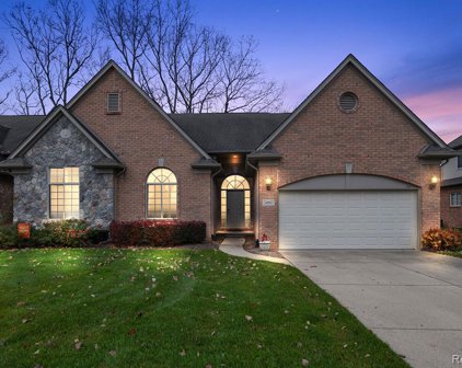 51817 STONERIDGE, Shelby Twp