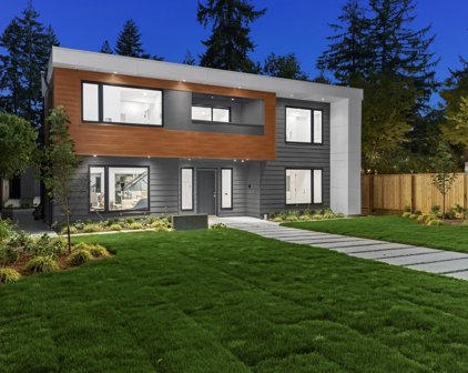 819 W 20th Street, North Vancouver