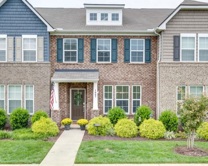 1007 Henley Ln, Gallatin