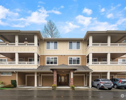 23932 NE 115th Lane Unit #102, Redmond
