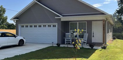 383 Almon Street, Heflin