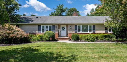 4708 Edinborough Road, Greensboro