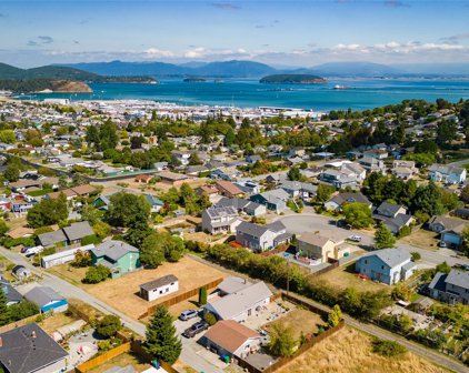 40 XX N Avenue, Anacortes