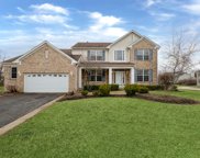 1 Queensbury Court, Algonquin image